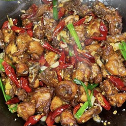 ไก่ผัดพริกแห้ง-干椒鸡肉