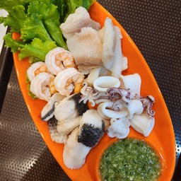 ลวกจิ้มทะเล