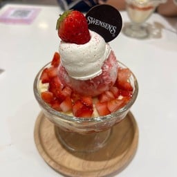 Swensen’s Robinson Borwin