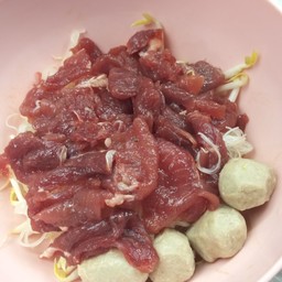 เนื้อหมกสดชิ้น ระบุ เส้นด้วยน่ะค่ะ