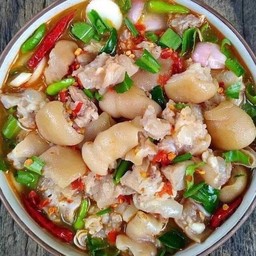 กับแกล้ม ต้มแซ่บ รสเด็ด ตลาดเอกสิน