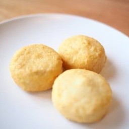 เต้าหู้ชีส 2 ชิ้น ชุดละ