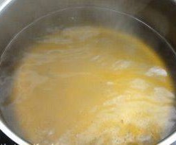 ซุปกระดูกหมูน้ำใส