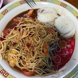 ส้มตำ ข้าวกระเพราไข่ข้น