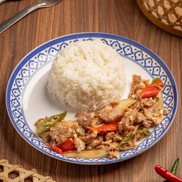 ข้าวราดหมูผัดกะปิ