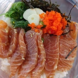 ข้าวหน้าแซลมอลดอง
