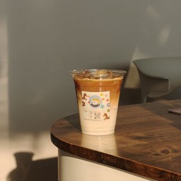 ฮาเซลนัท ลาเต้