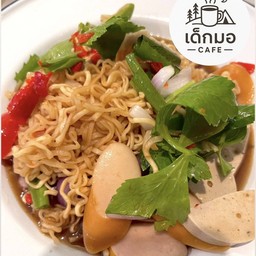 ยำมาม่า