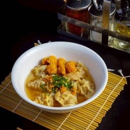 เกี๊ยว น้ำใส