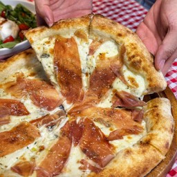Four cheese parma ham