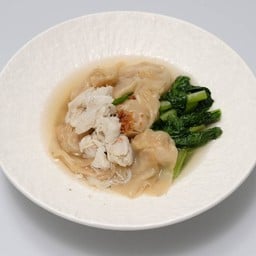 บุญเลิศ บะหมี่เกี๊ยวหมูย่างซีอิ๊ว สาขาปั๊มปตท.บรมราชชนนี