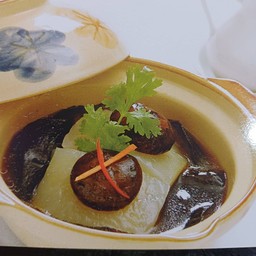 ปลิงทะเล-กระเพาะปลาน้ำแดง