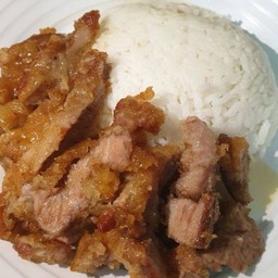ข้าวราดหมูทอดน้ำปลา #70
