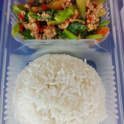 ข้าวคะน้าผัดน้ำมันหอย