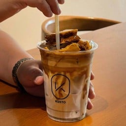 Kusto Cafe กัสโต้ แอนด์ โค