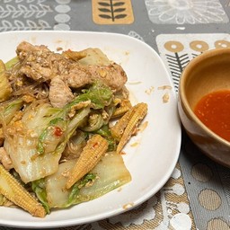 สุกี้แห้ง