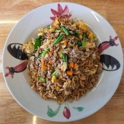 มาม่าผัด