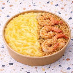 ข้าวหน้าไข่ข้น + กุ้งกระเทียม