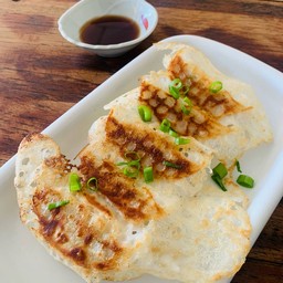 เกี๊ยวซ่า (5ชิ้น)