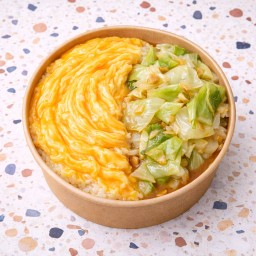 ข้าวหน้าไข่ข้น + กะหล่ำปลีผัดน้ำปลา