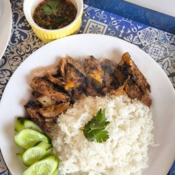 Moreeya โมรีญา ขนมจีนน้ำยาใต้ ข้าวหมกไก่ ชาใต้ ซาลาเปา ขนมจีบ สเต๊ก ฮาลาล