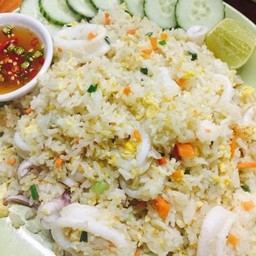 ข้าวผัดทะเล
