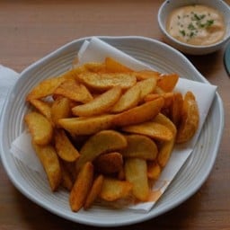 Potato Wedges มันฝรั่งทอด