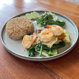 D. ข้าวกุ้งผัดผักตามมี