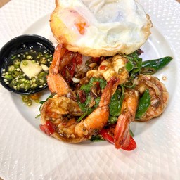 ผัดพริกสดราดข้าว