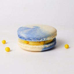 New! Popcorn Macaron