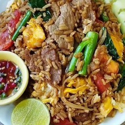 ข้าวผัดรถไฟ