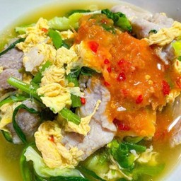 สุกี้หมู