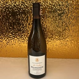 วี ไวน์ บาร์แอนด์เรสตอรองส์