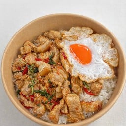 หมึกย่าง/ครัวแม่กระเพรา บ้านปึก