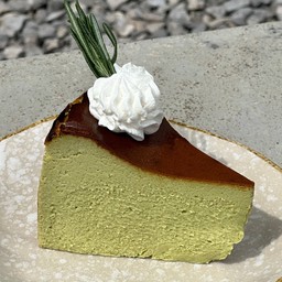 มัทฉะชีสเค้กหน้าไหม้