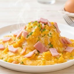 ข้าวไข่ข้นแฮม(ไก่)