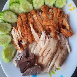 ข้าวมันไก่ผสมพิเศษ