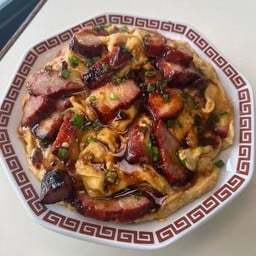 ข้าวหน้าไข่ข้นหมูแดงฮ่องกง  คุณลูกค้าสามารถเลือกส่วนที่ต้องการได้นะคะ