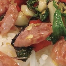 ข้าวกระเพราแหนม