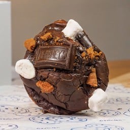 Marshmallow Biscoff on Biscuit