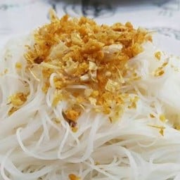 เส้นหมี่ลวก