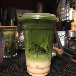 ชาใต้ กาแฟสด อาหารทานเล่น