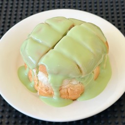 ปังกลม เนยแท้ สังขยาใบเตย(โฮมเมด)