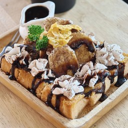 ปังปิ้งบานาน่าช็อกวิป