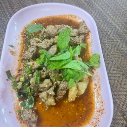 น้ำตกเนื้อ