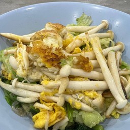 สุกี้แห้งเห็ด