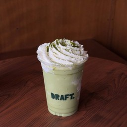 Matcha creamy frappe