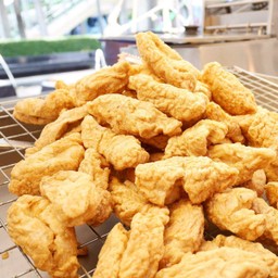 ลับแลเครป (พัทยา)