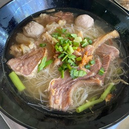 ก๋วยเตี๋ยวหมู