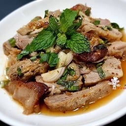 จันทร์เจ้าข้าวคลุกกะปิ